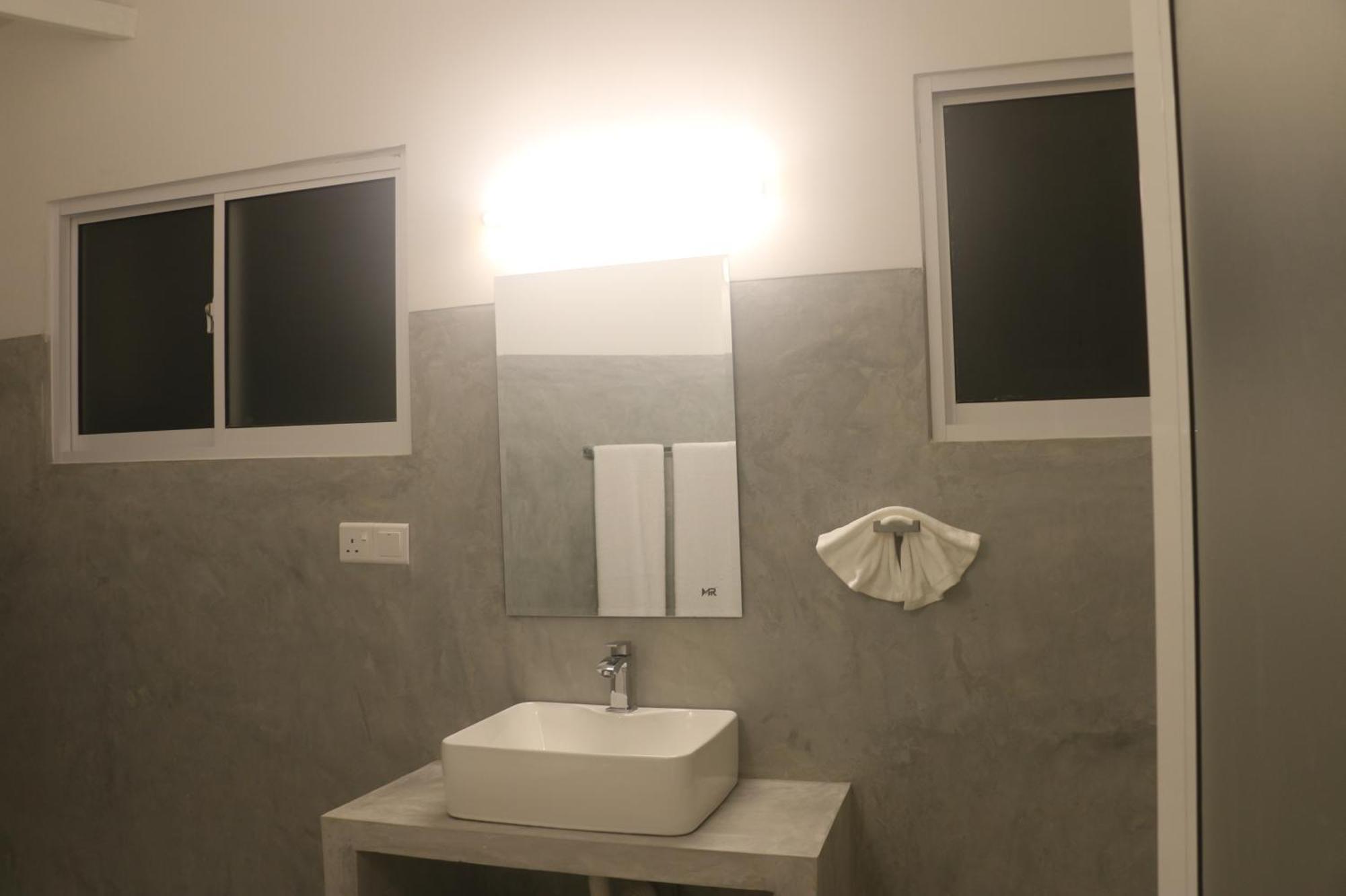 A.V.N Homestay Унаватуна Екстериор снимка